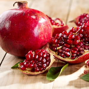 pomegranate oil 2